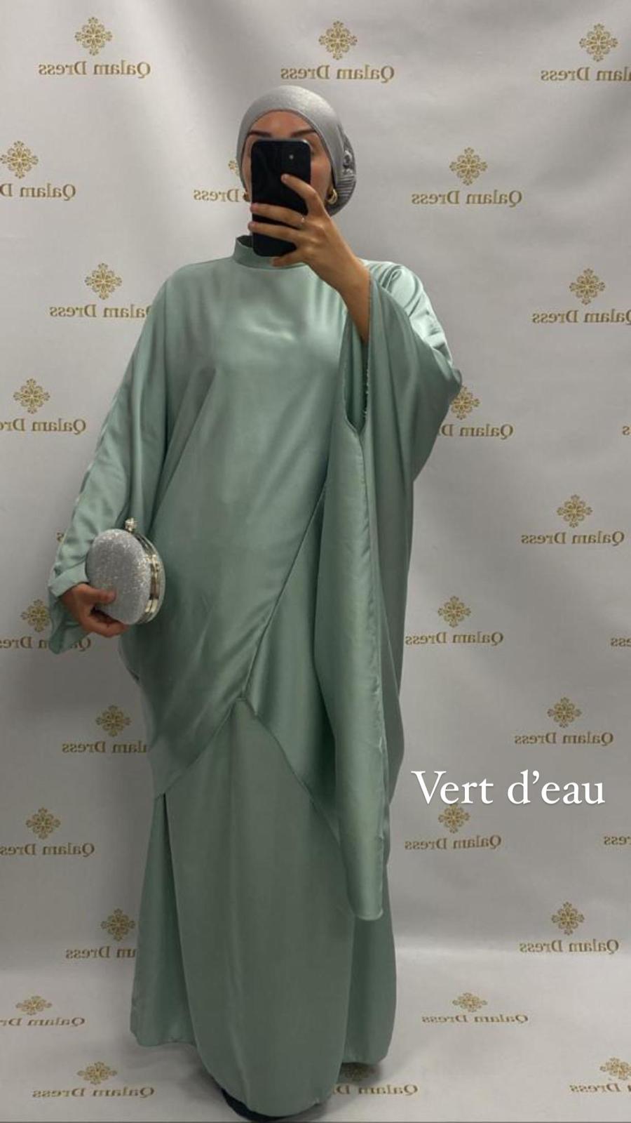 Ensemble asymétrique satinée abaya hijeb hijab tunique jilbeb mode modeste fashion qalam dress boutique musulmane femme voilées hijab france robe abaya blanche