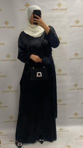 Ensemble classy satiné Robe du soir soirée mariage évenement demoiselle d'honneur abaya hijeb hijab tunique jilbeb mode modeste fashion qalam dress boutique musulmane femme voilées hijab france robe abaya blanche