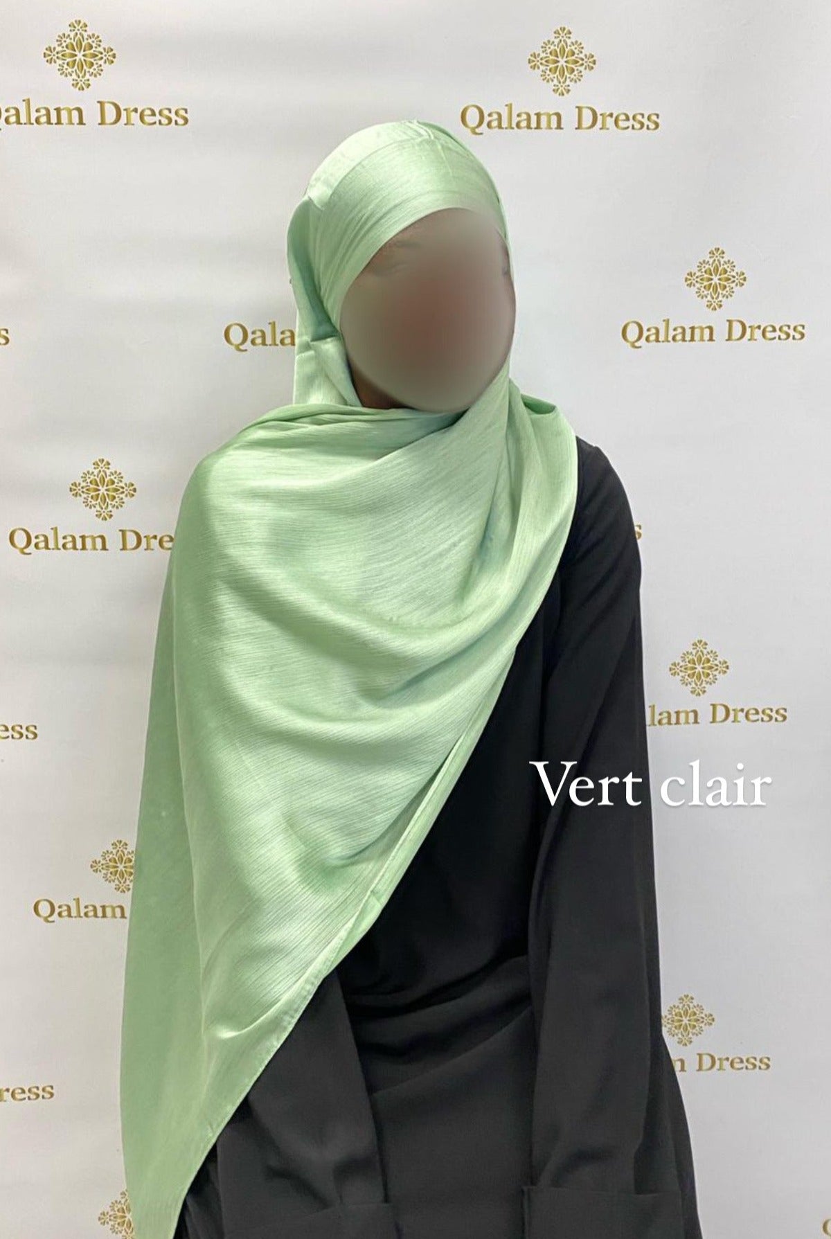 Hijab voile à enfiler satin irisé tendance brillant mastour mastoura modest fashion abaya hijeb hijab tunique jilbeb mode modeste fashion qalam dress boutique musulmane femme voilées hijab france robe abaya blanche