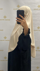 Khimar court soie de médine beige mastour abaya hijeb hijab tunique jilbeb mode modeste fashion qalam dress boutique musulmane femme voilées hijab france robe abaya blanche