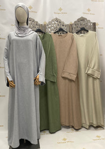 Abaya effet lin look moderne tissu leger style gris vert ou rose tendance hijab mode fashion 