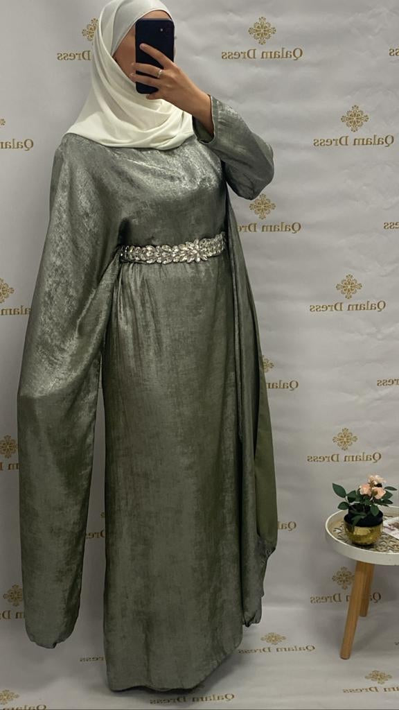 Robe droite cape marbré Robe large khaleeji dubai mode modeste modeste fashion manche papillon Robe du soir soirée mariage évenement demoiselle d'honneur abaya hijeb hijab tunique jilbeb mode modeste fashion qalam dress boutique musulmane femme voilées hijab france robe abaya blanche