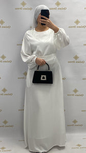 Fond de Robe blanche blanc perles sofya blanche tissu satiné opaque élégance sous robe manches bouffantes look événements style tendance hijab boutique femmes musulmanes