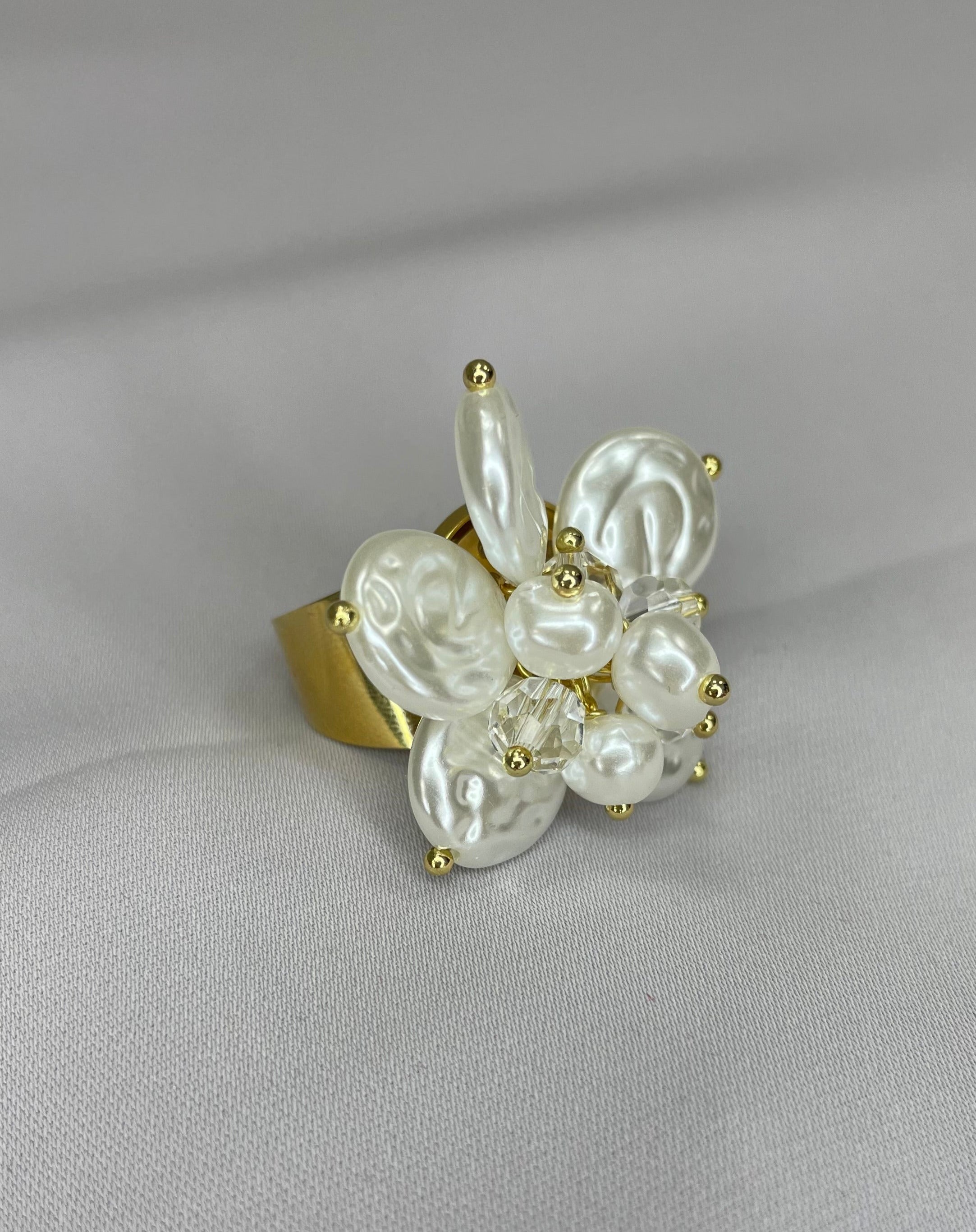 bague iris petales strass doree ajustable bijou accessoire look quotidien ou evenement speciaux