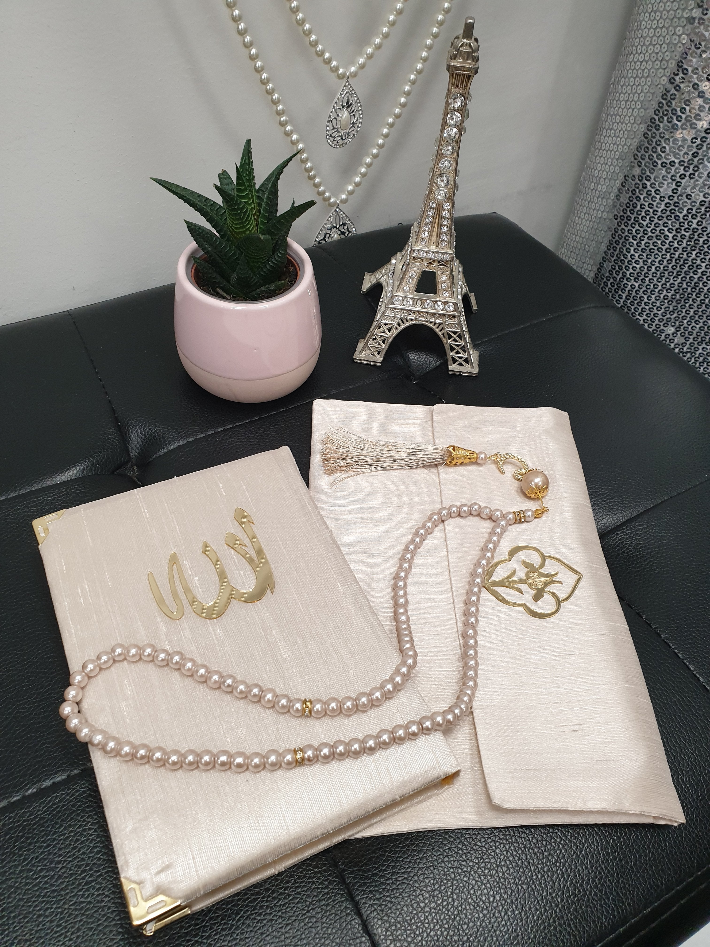 magnifique Coren de couleur bleu roi abaya hijab tunique jilbeb mode modeste fashion boutique musulmane femmes voilées