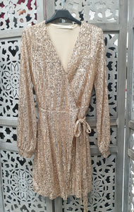 tunisue gold sequin hijab tunique jilbeb mode modeste fashion  Qalam Dress Boutique 