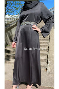 Abaya hijab hijeb robe satin ensemble hijab à enfiler hijab une pièce tunique jilbeb mode modeste fashion qalam dress boutique musulmane abaya pas cher