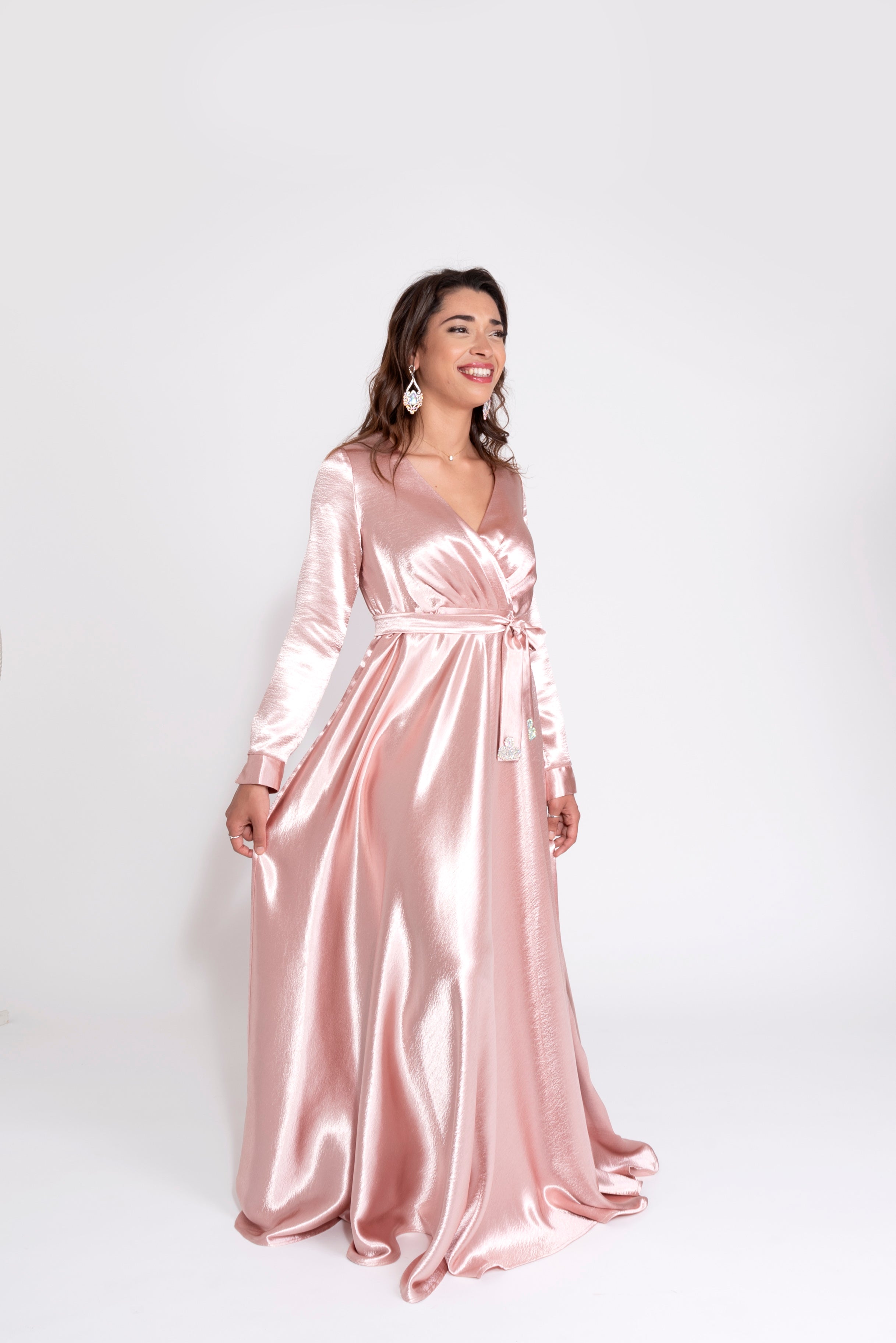 Robe du Soir Shiny Création Satin Glacé Rose clair Tendance Hijab
