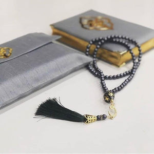 Coran-couleur-cadeau-tissu-avec sa pochette tasbih