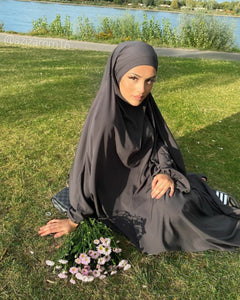 Jilbeb jilbab jupe soie de médine abaya hijab tunique jilbeb mode modeste fashion qalam dress boutique musulmane femmes voilées
