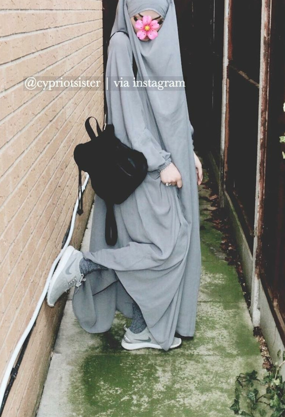 Jilbeb jilbab une piece caviary  manche lycrasabaya hijab tunique jilbeb mode modeste fashion boutique musulmane femmes voilées