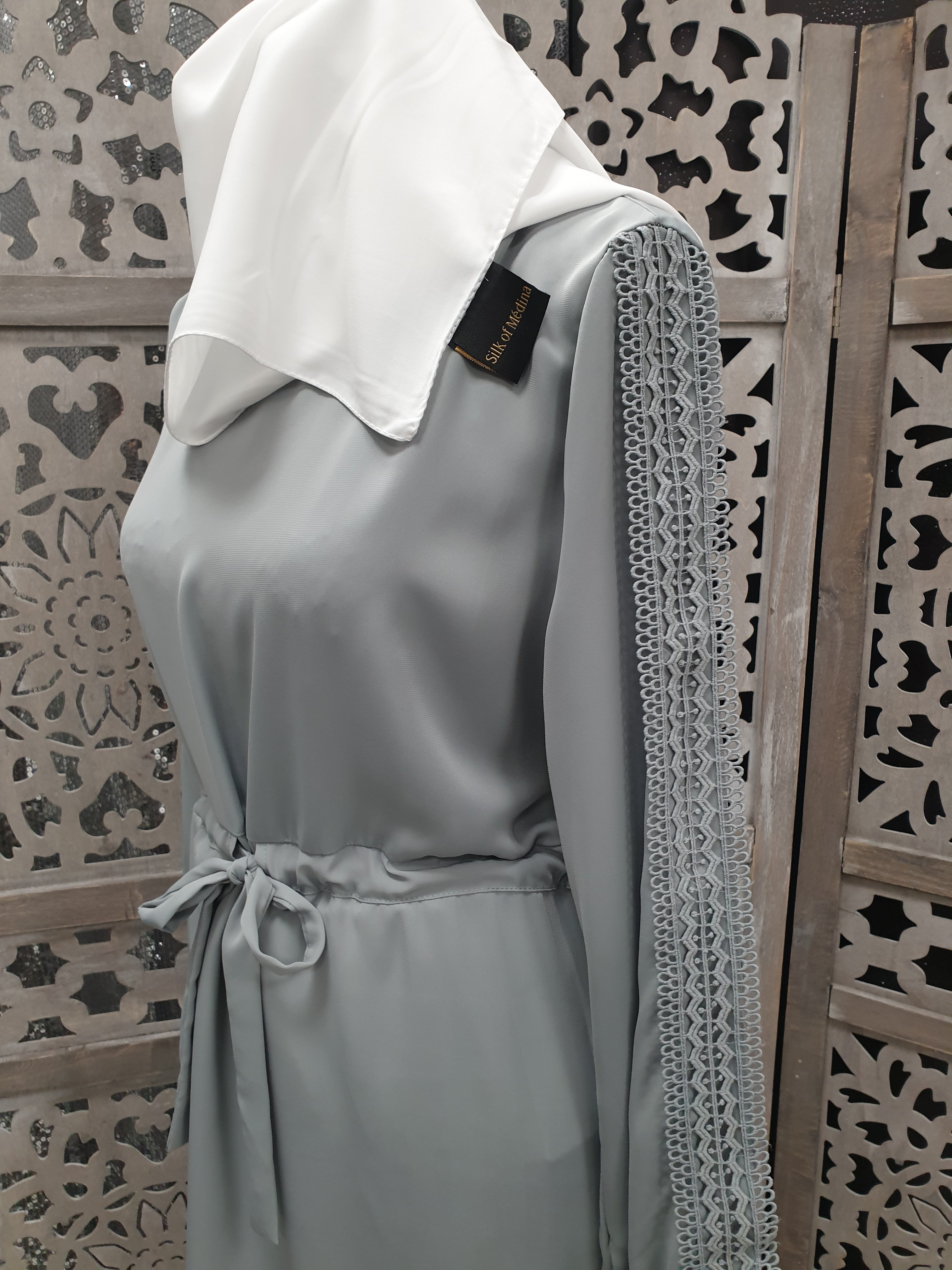 tunique tendance galon de dentelle manche longue hijab hijeb femmes modeste fashion Qalam Dress boutique