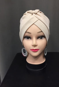 Turban beige hijab tunique jilbeb mode modeste fashion  Qalam Dress Boutique 